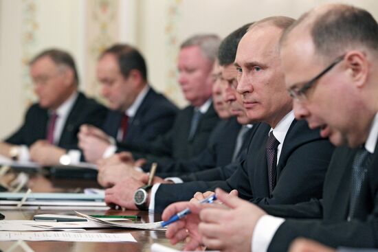 Russian President Putin meets with Niinistö in Novo-Ogaryovo