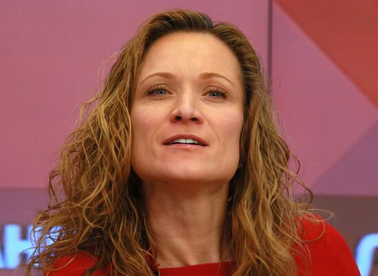 Multimedia presentation of RIA Novosti Olympic Club project