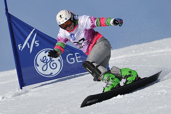 FIS Snowboard World Cup. Parallel Giant Slalom