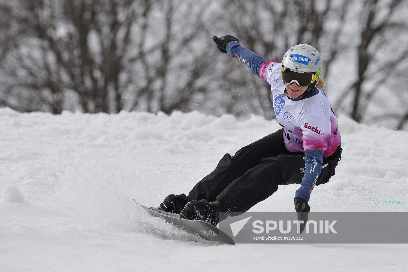 FIS Snowboard World Cup. Parallel Giant Slalom