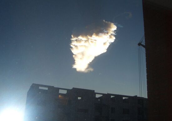 Meteorite falls in Chelyabinsk Region