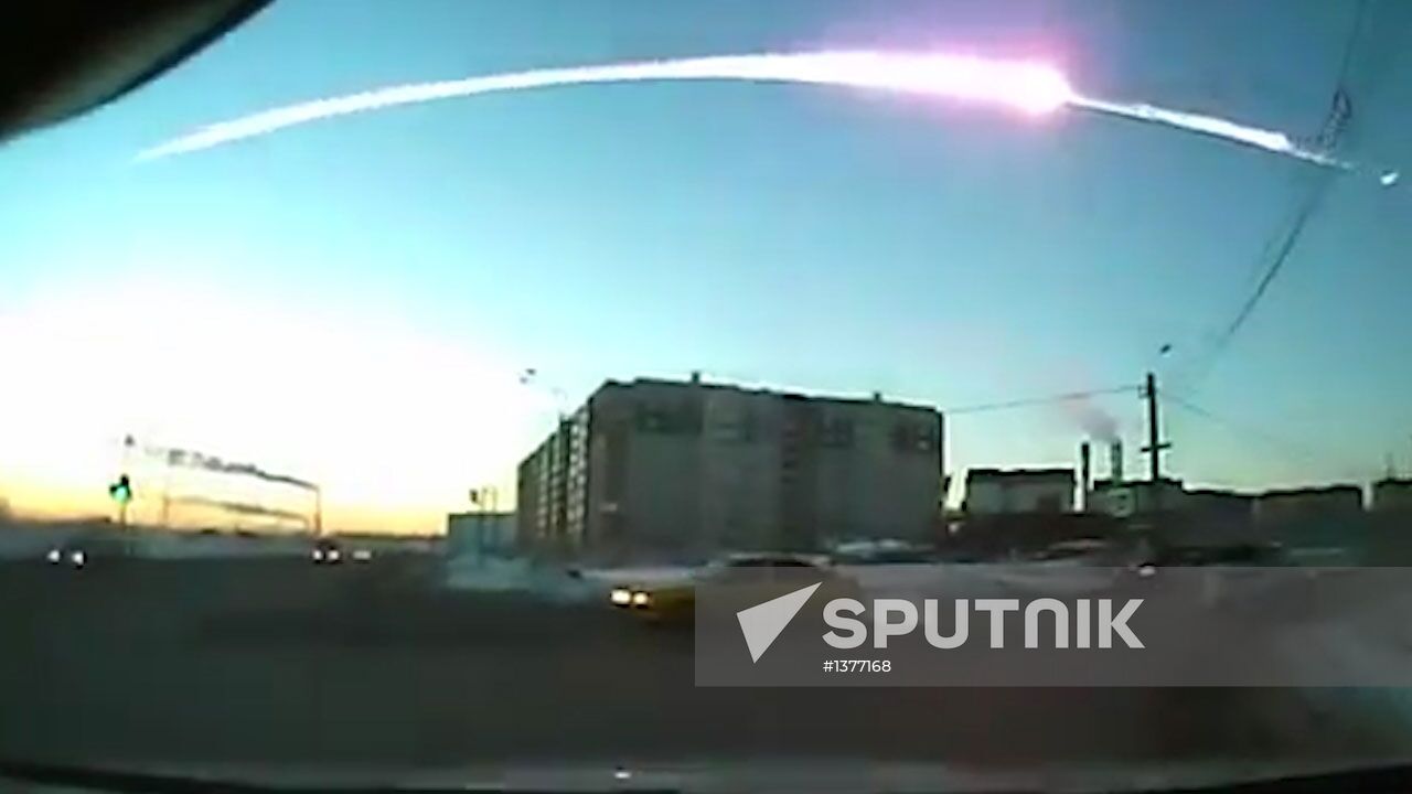 Meteorite falls in Chelyabinsk Region