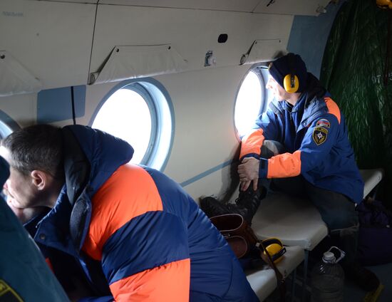 Meteorite falls in Chelyabinsk Region
