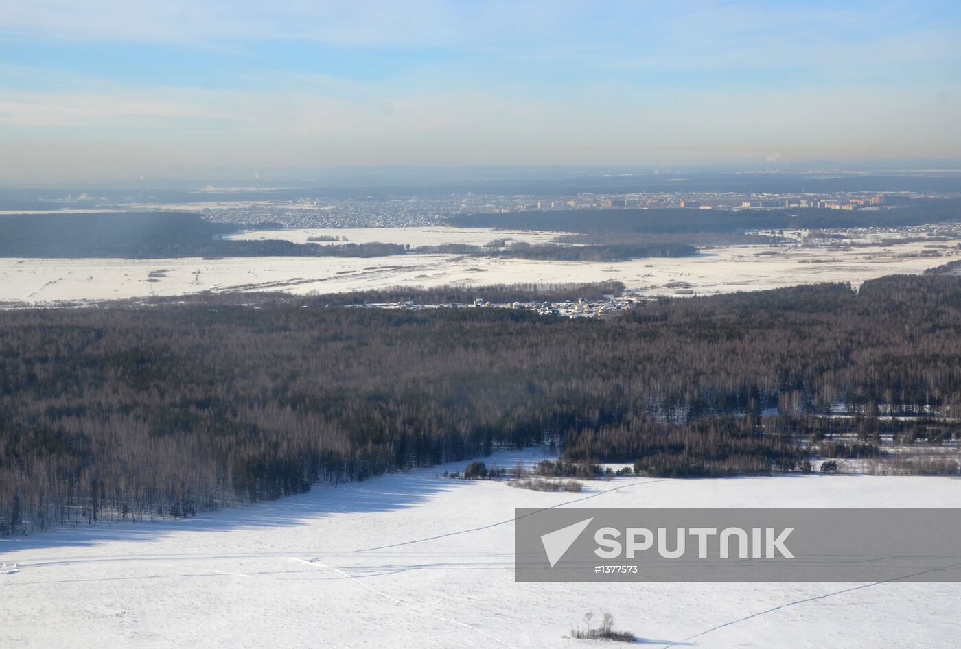 Meteorite falls in Chelyabinsk Region