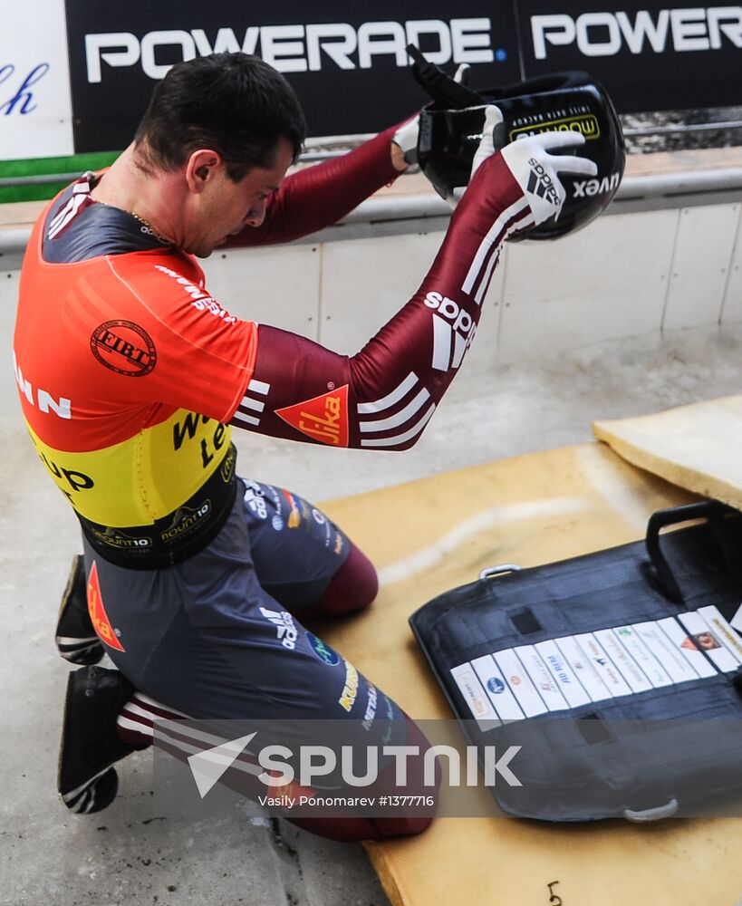 Skeleton. IX World Cup. Test events