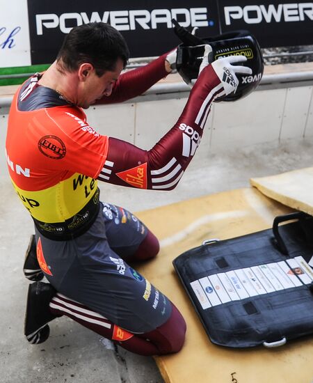 Skeleton. IX World Cup. Test events