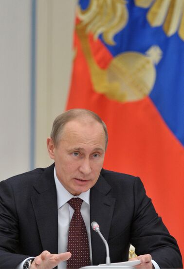 Vladimir Putin meets with G20 members