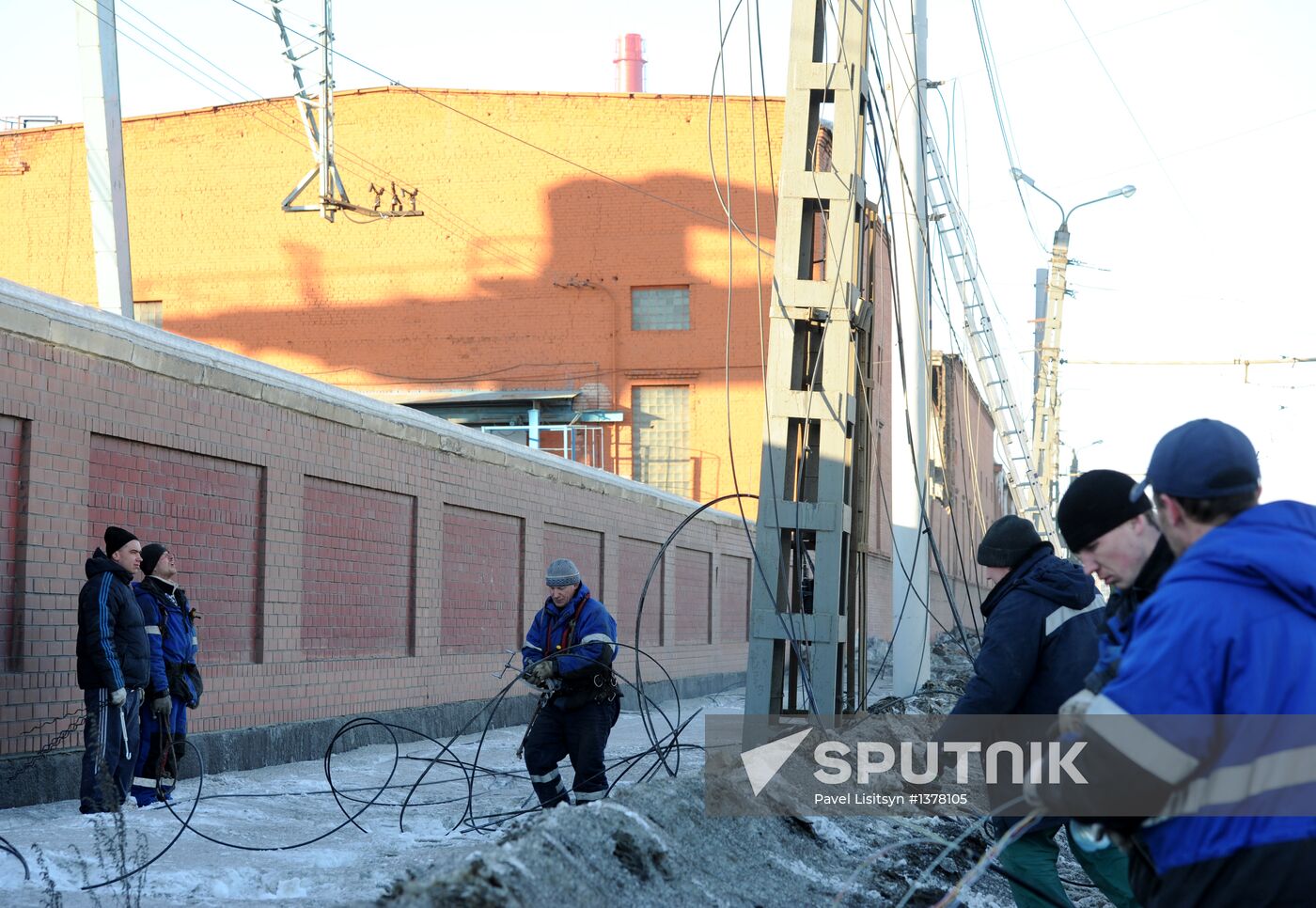 Meteorite falls in Chelyabinsk Region
