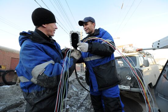 Meteorite falls in Chelyabinsk Region