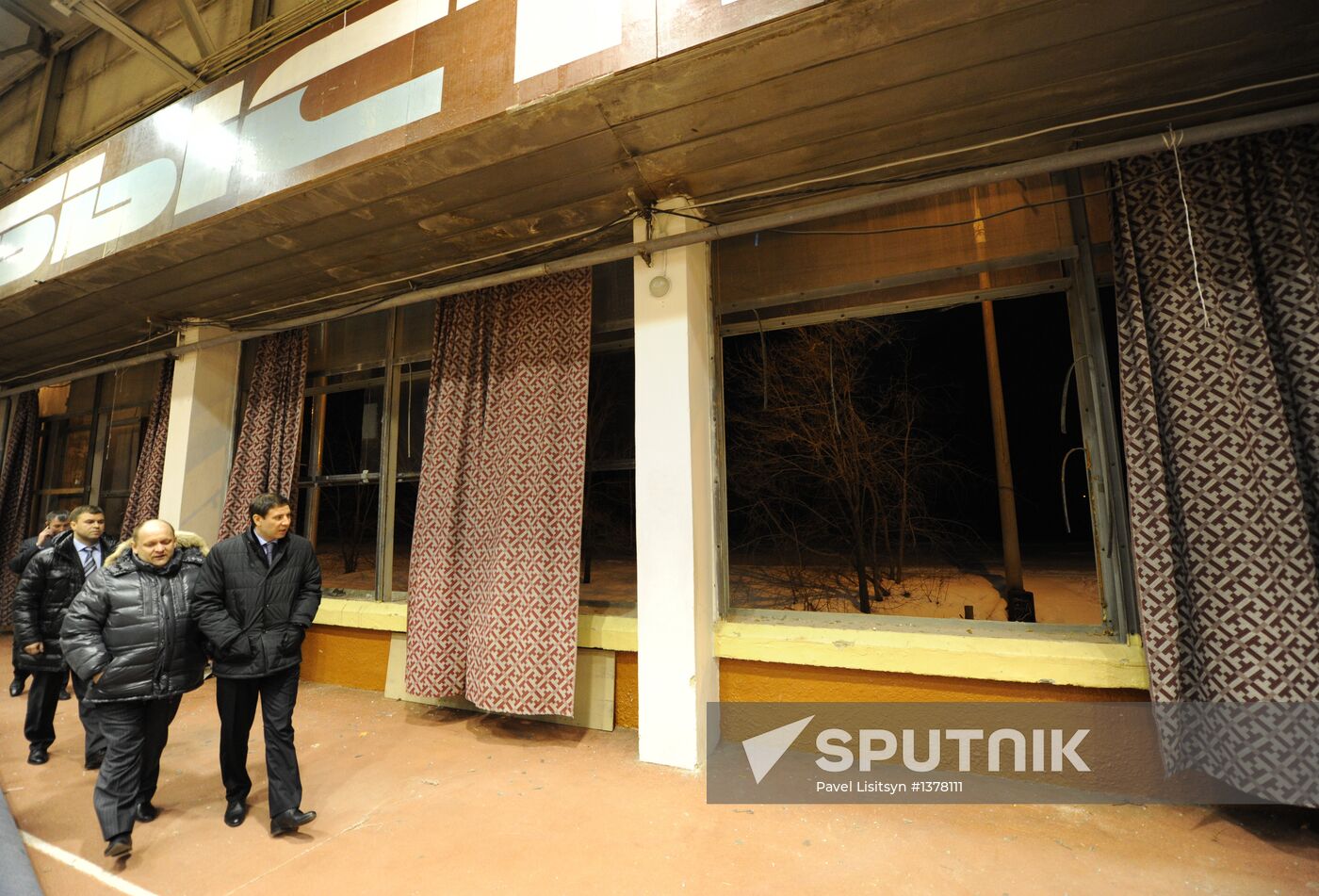 Meteorite falls in Chelyabinsk Region