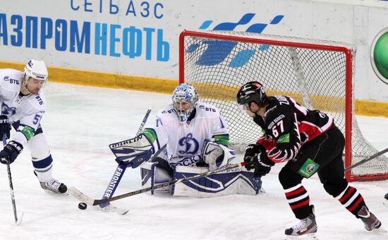 Kontinental Hockey League. Avangard Omsk vs. Dynamo Moscow