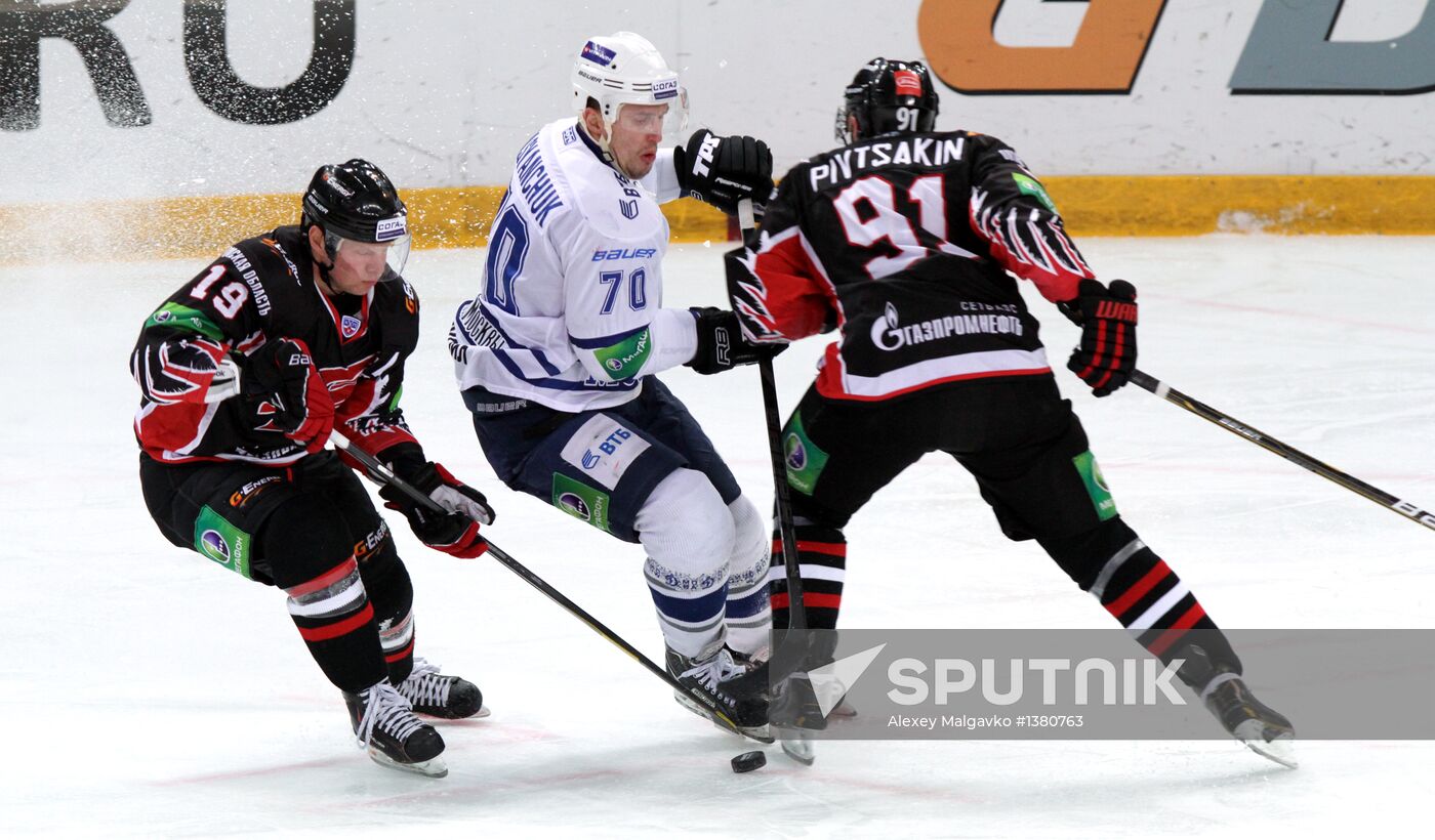Kontinental Hockey League. Avangard Omsk vs. Dynamo Moscow