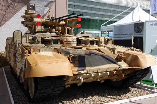 D.Manturov at IDEX 2013 Defence Exhibition in UAE