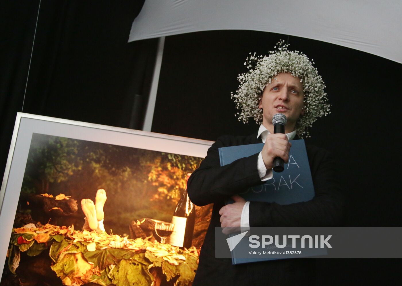 Slava Durak 5D exhibition opens in Moscow