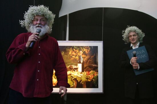 Slava Durak 5D exhibition opens in Moscow