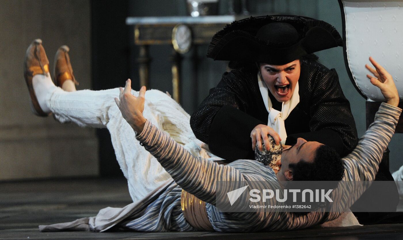 Dress rehearsal of Così Fan Tutte opera directed by Kurentzis