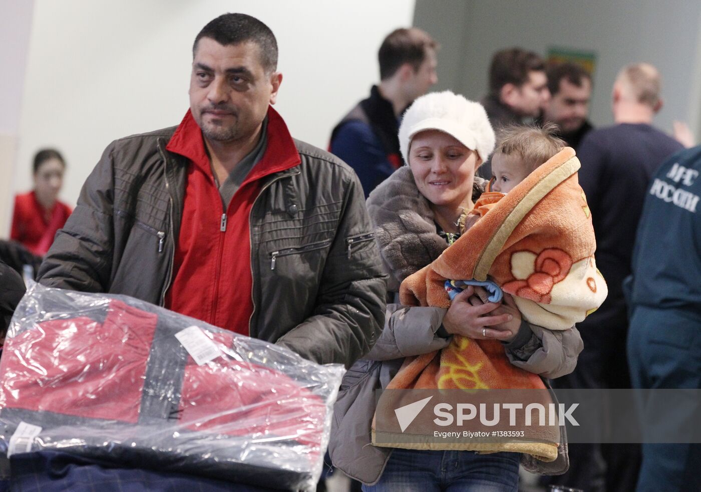 Emergency ministries plane brings Russia/CIS citizens from Syria