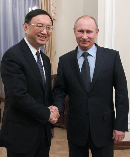 Vladimir Putin meets with Yang Jiechi at Novo-Ogaryovo