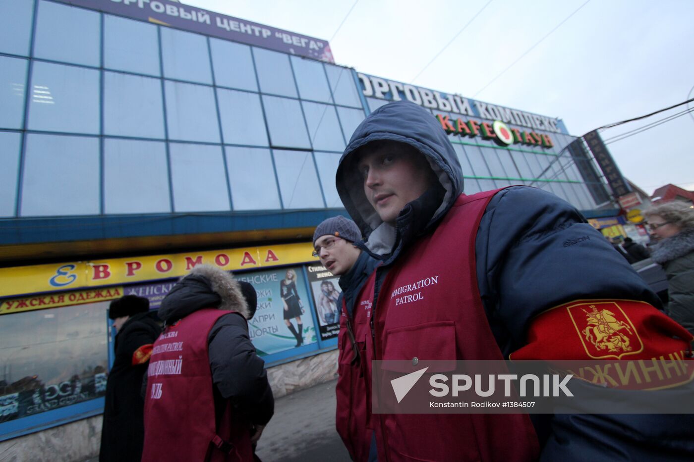 Migration patrol conducts raid in Moscow