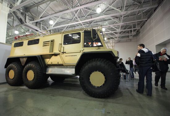 Vezdekhod, exhibition of all-terrain vehicles