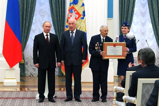 President Vladimir Putin presents state awards in Kremlin