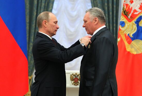 President Vladimir Putin presents state awards in Kremlin