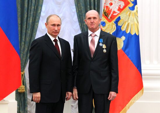 President Vladimir Putin presents state awards in Kremlin