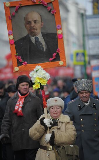 Communist Party's rally on 95th anniversary of Soviet Army