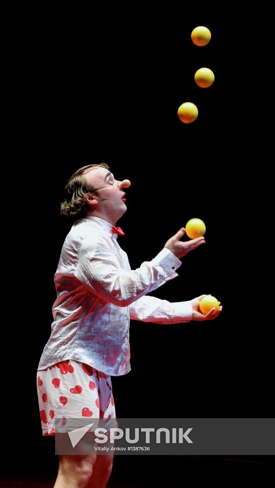 "XXI Century Soviet Circus" show in Vladivostok