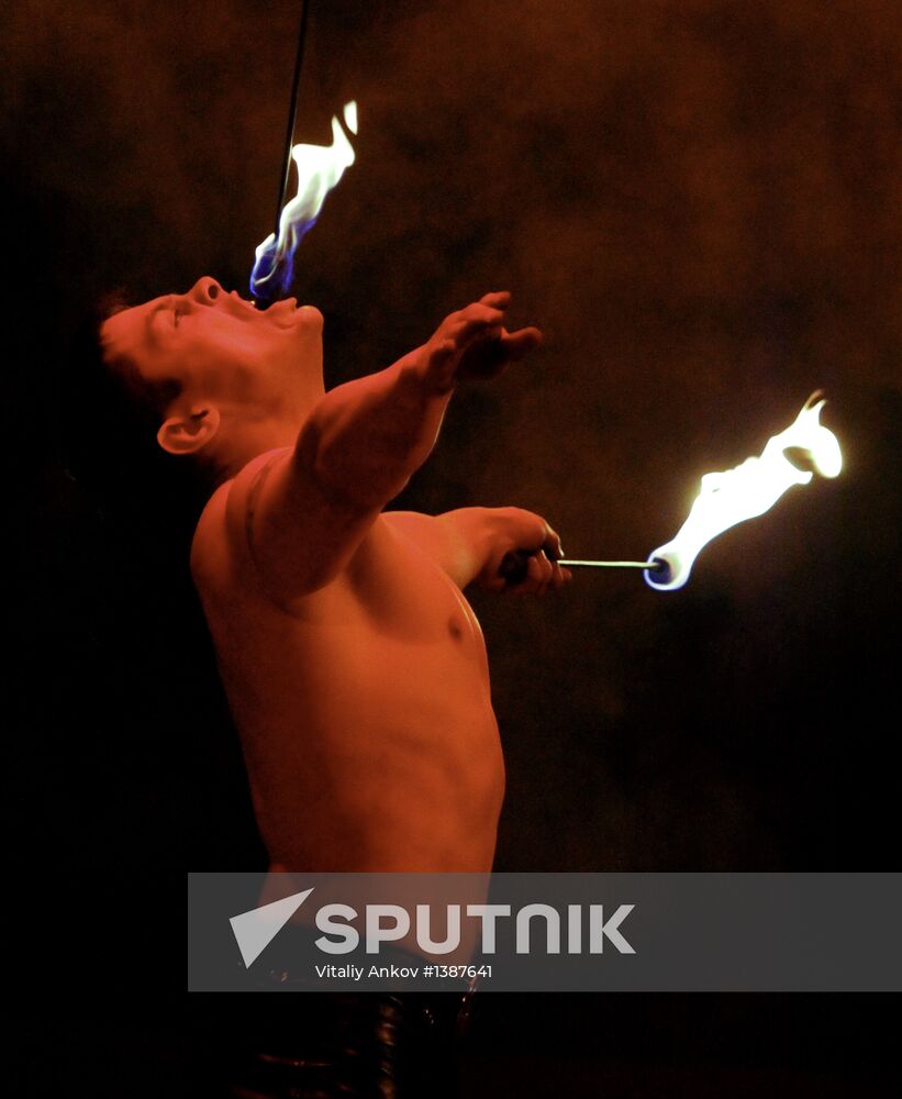 "XXI Century Soviet Circus" show in Vladivostok