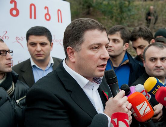 Tbilisi Mayor Georgi Ugulava is charged with embezzlement