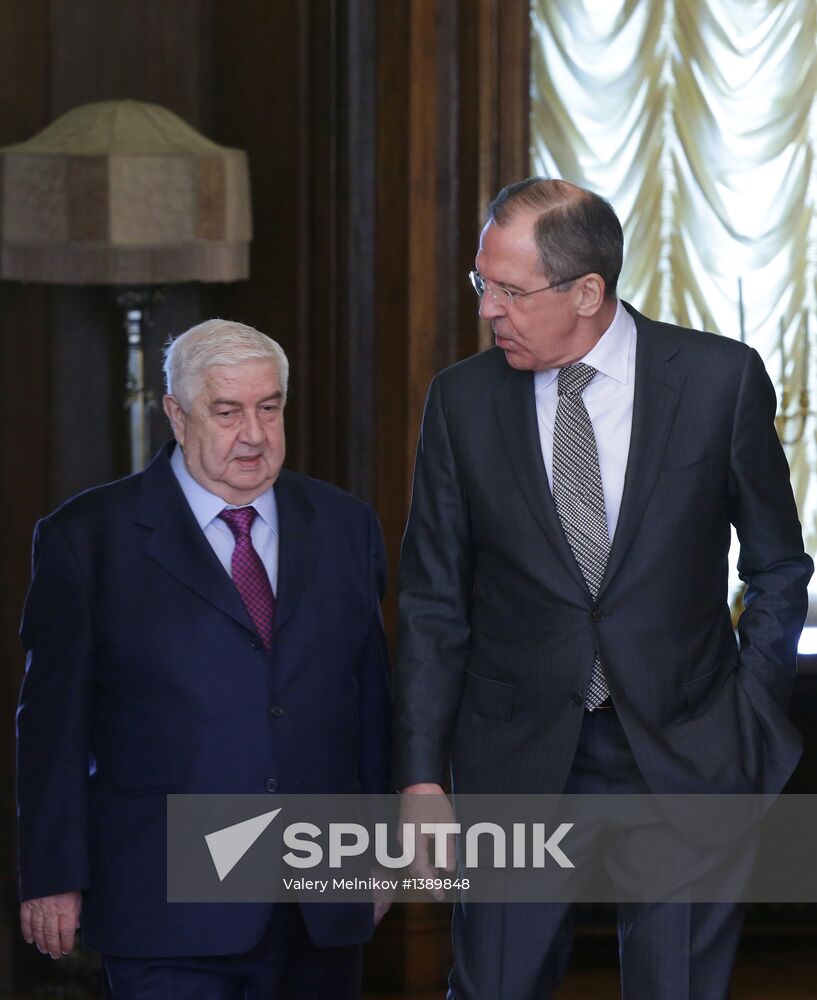 Russian and Syrian foreign ministers meet in Moscow