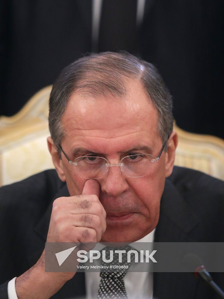 Russian and Syrian foreign ministers meet in Moscow