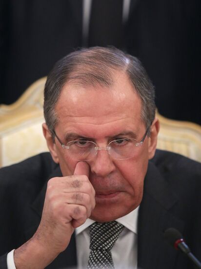 Russian and Syrian foreign ministers meet in Moscow