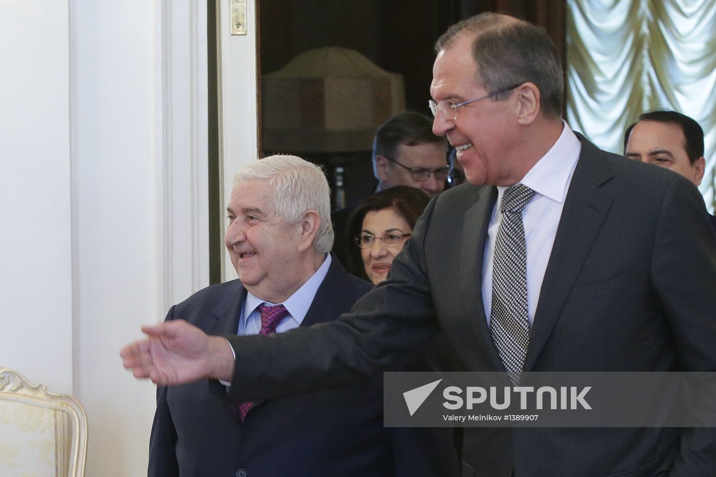 Russian and Syrian foreign ministers meet in Moscow