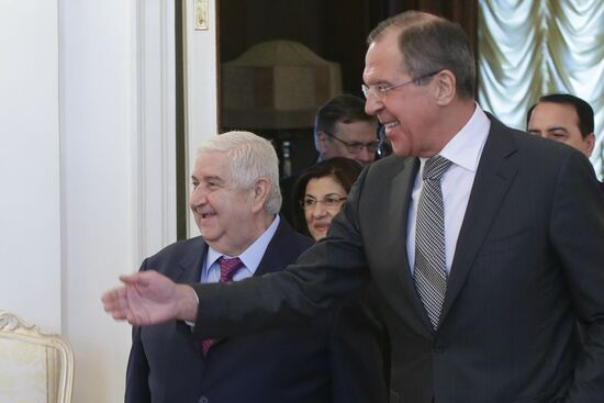 Russian and Syrian foreign ministers meet in Moscow
