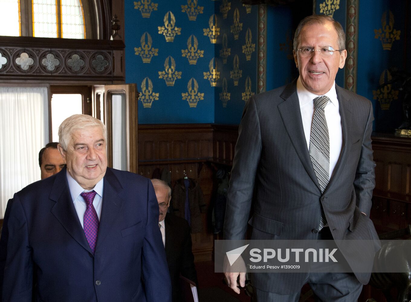 Russian and Syrian foreign ministers meet in Moscow