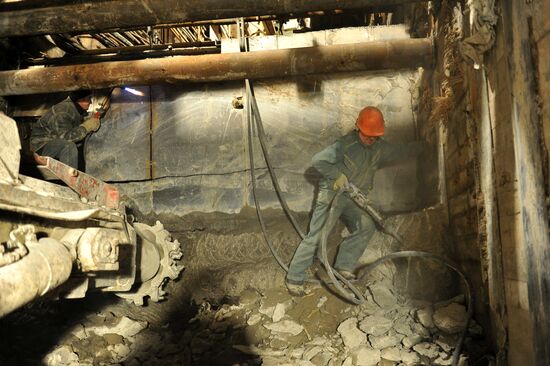 Alabyan-Baltiyskaya Tunnel under construction