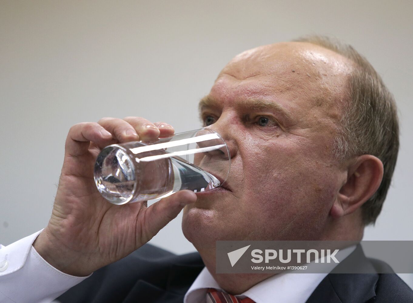 News conference on 15th Communist Party convention results