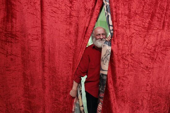 News conference by Vyacheslav Polunin at Circus on Fontanka