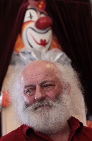 News conference by Vyacheslav Polunin at Circus on Fontanka