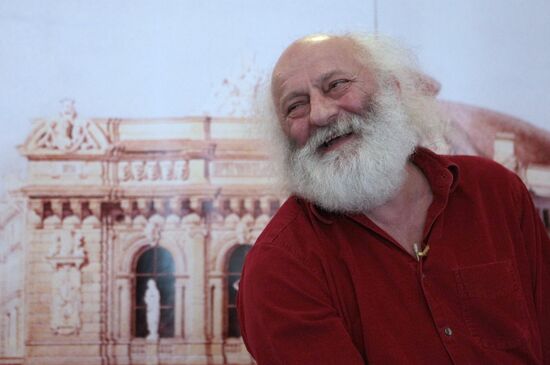 News conference by Vyacheslav Polunin at Circus on Fontanka