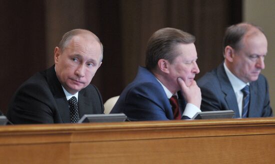 Vladimir Putin during Defense Ministry's board meeting