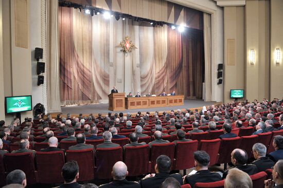 Vladimir Putin during Defense Ministry's board meeting