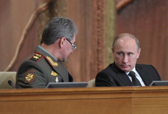 Vladimir Putin during Defense Ministry's board meeting