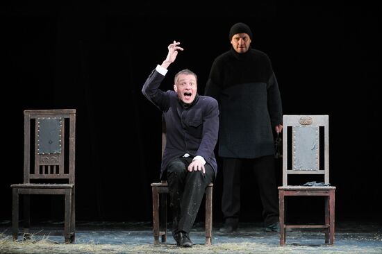 Rehearsal of play "Playing...Schiller"
