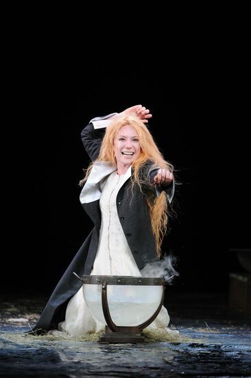 Rehearsal of play "Playing...Schiller"