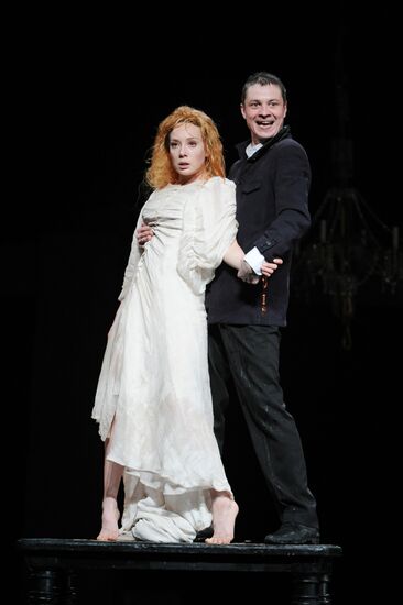 Rehearsal of play "Playing...Schiller"