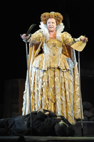 Rehearsal of play "Playing...Schiller"