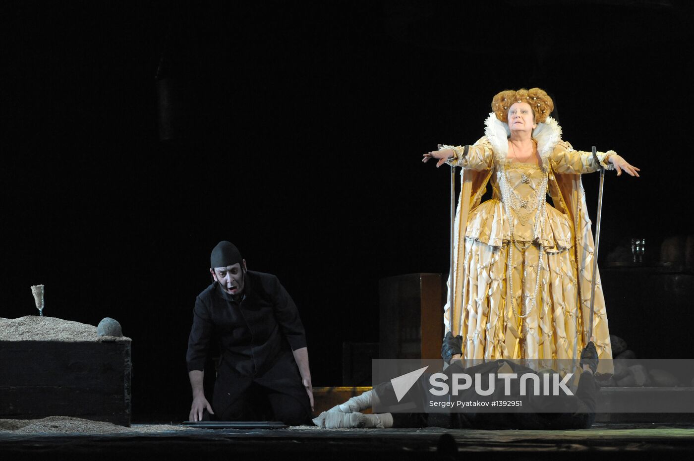Rehearsal of play "Playing...Schiller"